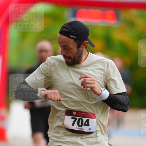 11.10.2026 - Bramfelder Halbmarathon 2026 LAZAROV Photography http://msf.ph/oto/10840748 11.10.2026 09:59:14 Laufen 35, 704, 63 meine-sportfotos.de