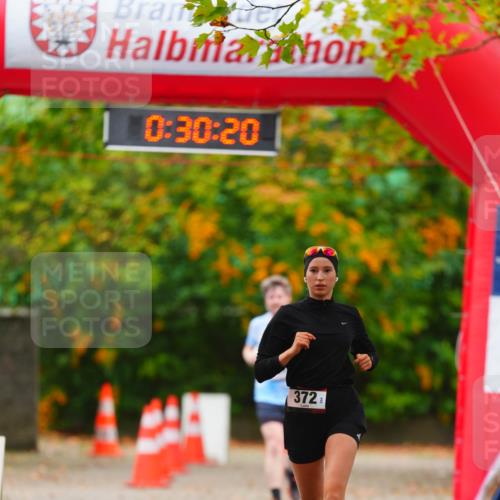 11.10.2026 - Bramfelder Halbmarathon 2026 LAZAROV Photography http://msf.ph/oto/10840819 11.10.2026 10:00:18 Laufen 0, 30, 20, 372 meine-sportfotos.de