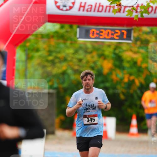 11.10.2026 - Bramfelder Halbmarathon 2026 LAZAROV Photography http://msf.ph/oto/10840837 11.10.2026 10:00:25 Laufen 0, 30, 27, 345 meine-sportfotos.de