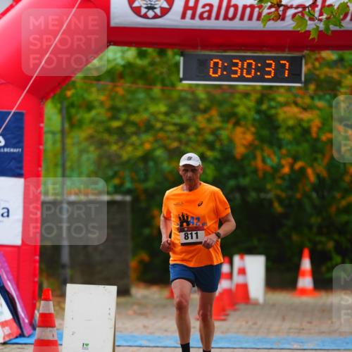 11.10.2026 - Bramfelder Halbmarathon 2026 LAZAROV Photography http://msf.ph/oto/10840852 11.10.2026 10:00:35 Laufen 10, 30, 37, 811 meine-sportfotos.de