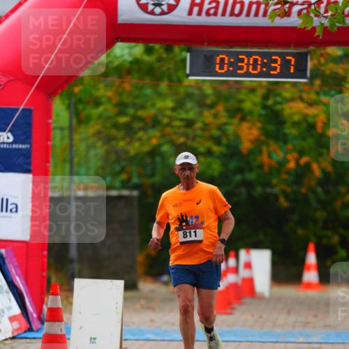 11.10.2026 - Bramfelder Halbmarathon 2026 LAZAROV Photography http://msf.ph/oto/10840853 11.10.2026 10:00:35 Laufen 0, 30, 37, 811 meine-sportfotos.de