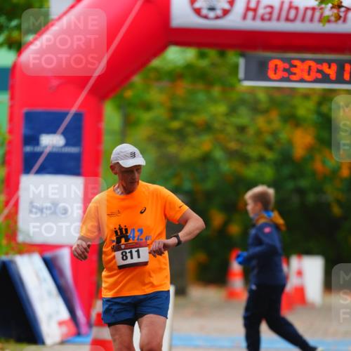 11.10.2026 - Bramfelder Halbmarathon 2026 LAZAROV Photography http://msf.ph/oto/10840858 11.10.2026 10:00:39 Laufen 42, 811, 0, 30, 41 meine-sportfotos.de