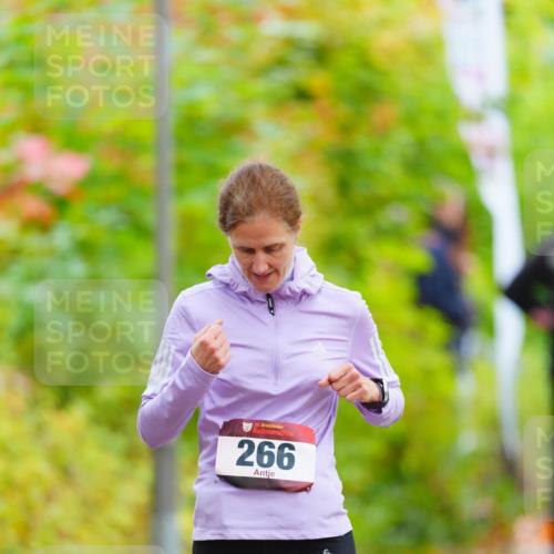 11.10.2026 - Bramfelder Halbmarathon 2026 LAZAROV Photography http://msf.ph/oto/10840980 11.10.2026 10:02:18 Laufen 35, 266 meine-sportfotos.de