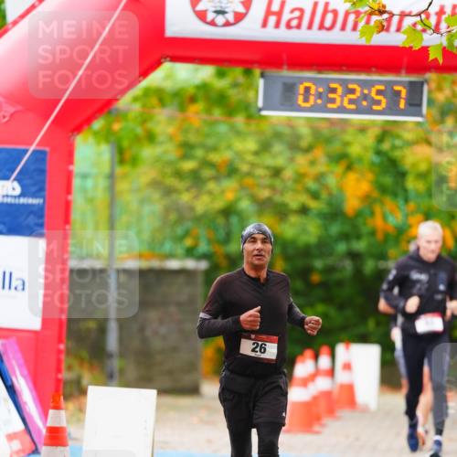 11.10.2026 - Bramfelder Halbmarathon 2026 LAZAROV Photography http://msf.ph/oto/10841009 11.10.2026 10:02:55 Laufen 0, 32, 57, 0, 26 meine-sportfotos.de