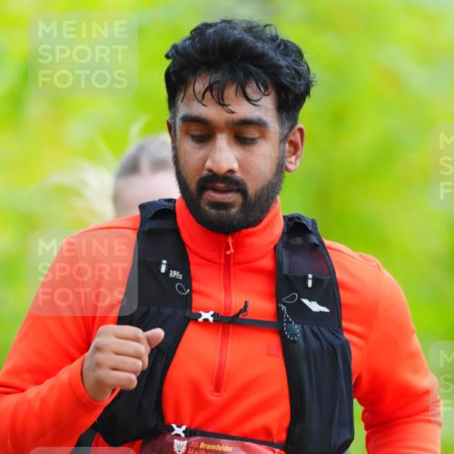 11.10.2026 - Bramfelder Halbmarathon 2026 LAZAROV Photography http://msf.ph/oto/10841126 11.10.2026 10:04:17 Laufen 3, 59, 35, 427 meine-sportfotos.de