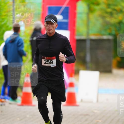 11.10.2026 - Bramfelder Halbmarathon 2026 LAZAROV Photography http://msf.ph/oto/10841160 11.10.2026 10:04:32 Laufen 259, 274 meine-sportfotos.de