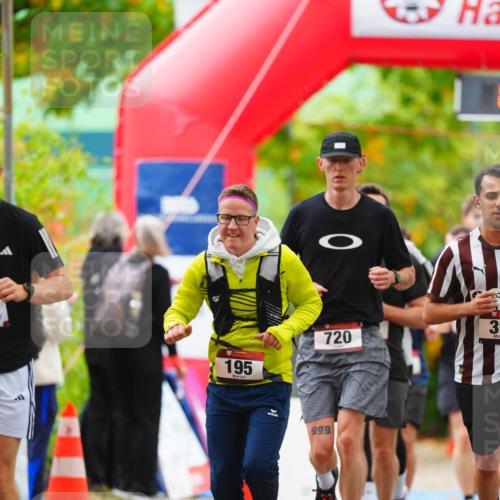 11.10.2026 - Bramfelder Halbmarathon 2026 LAZAROV Photography http://msf.ph/oto/10841205 11.10.2026 10:05:00 Laufen 195, 720, 999, 39 meine-sportfotos.de