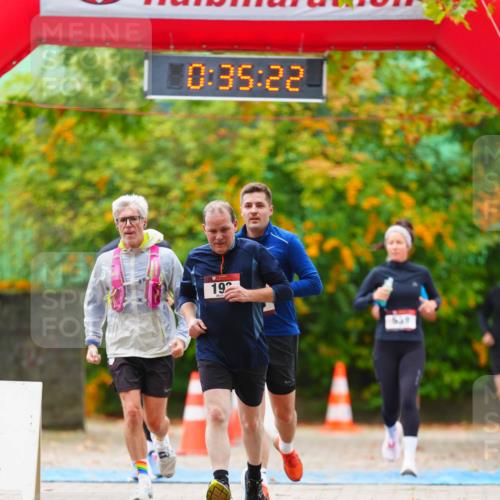 11.10.2026 - Bramfelder Halbmarathon 2026 LAZAROV Photography http://msf.ph/oto/10841242 11.10.2026 10:05:20 Laufen 0, 35, 22, 192, 539 meine-sportfotos.de