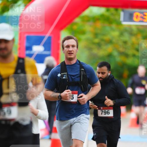 11.10.2026 - Bramfelder Halbmarathon 2026 LAZAROV Photography http://msf.ph/oto/10841491 11.10.2026 10:09:32 Laufen 59, 5, 796, 033 meine-sportfotos.de