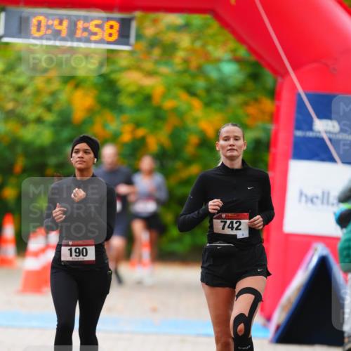 11.10.2026 - Bramfelder Halbmarathon 2026 LAZAROV Photography http://msf.ph/oto/10841649 11.10.2026 10:11:55 Laufen 10, 41, 58, 190, 742 meine-sportfotos.de