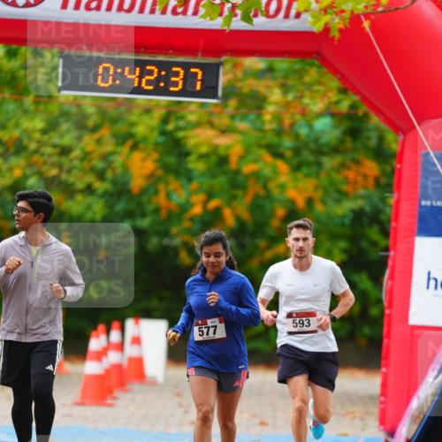 11.10.2026 - Bramfelder Halbmarathon 2026 LAZAROV Photography http://msf.ph/oto/10841705 11.10.2026 10:12:35 Laufen 0, 42, 37, 293, 577, 593 meine-sportfotos.de