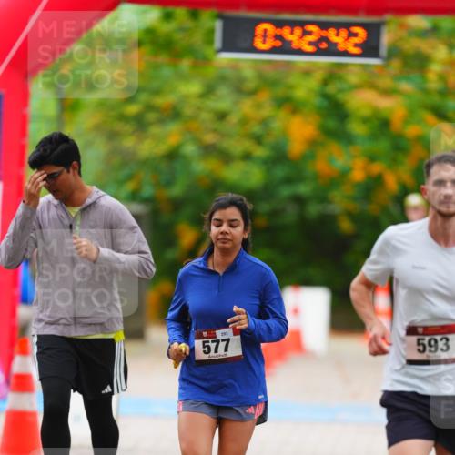 11.10.2026 - Bramfelder Halbmarathon 2026 LAZAROV Photography http://msf.ph/oto/10841719 11.10.2026 10:12:40 Laufen 10, 42, 42, 293, 577, 593 meine-sportfotos.de