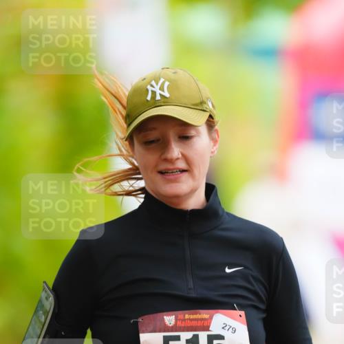 11.10.2026 - Bramfelder Halbmarathon 2026 LAZAROV Photography http://msf.ph/oto/10841758 11.10.2026 10:13:03 Laufen 35, 279, 515 meine-sportfotos.de