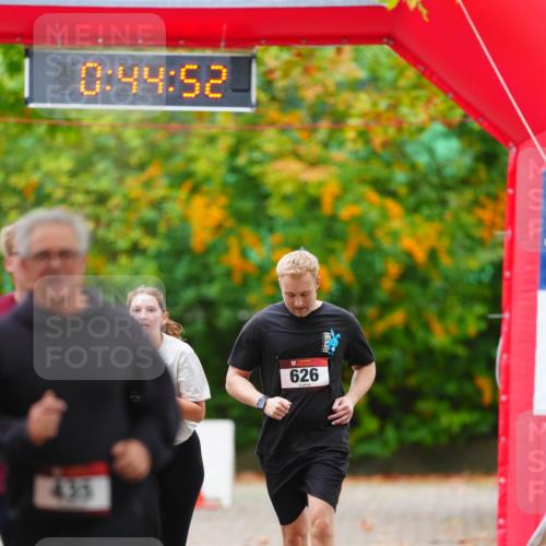 11.10.2026 - Bramfelder Halbmarathon 2026 LAZAROV Photography http://msf.ph/oto/10841845 11.10.2026 10:14:50 Laufen 0, 44, 52, 435, 626 meine-sportfotos.de