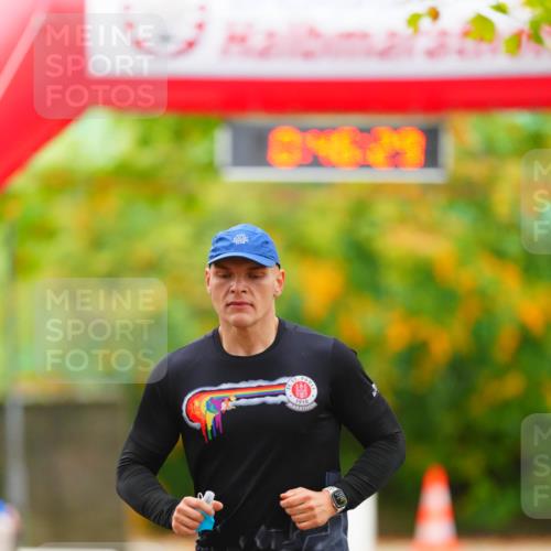 11.10.2026 - Bramfelder Halbmarathon 2026 LAZAROV Photography http://msf.ph/oto/10841929 11.10.2026 10:16:27 Laufen 4629, 1910 meine-sportfotos.de