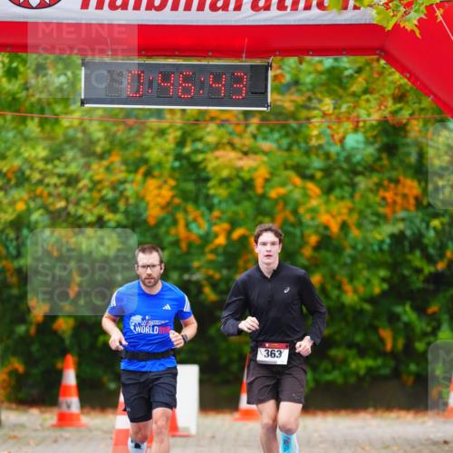 11.10.2026 - Bramfelder Halbmarathon 2026 LAZAROV Photography http://msf.ph/oto/10841935 11.10.2026 10:16:41 Laufen 363 meine-sportfotos.de