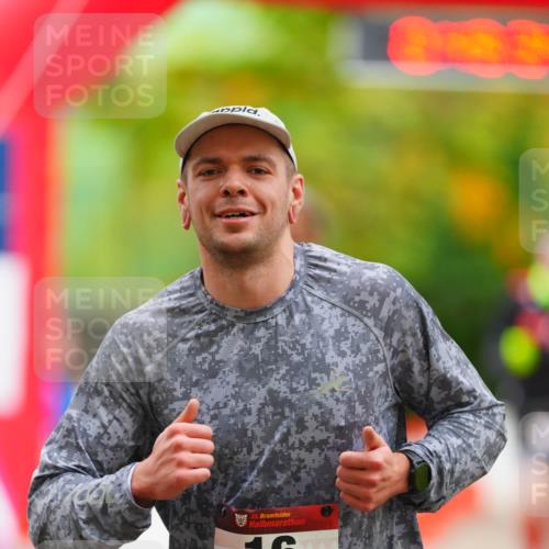 11.10.2026 - Bramfelder Halbmarathon 2026 LAZAROV Photography http://msf.ph/oto/10842161 11.10.2026 10:19:32 Laufen 35, 64, 16 meine-sportfotos.de