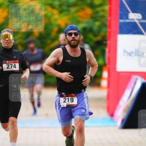 11.10.2026 - Bramfelder Halbmarathon 2026 LAZAROV Photography http://msf.ph/oto/10842212 11.10.2026 10:20:11 Laufen 401, 274, 3, 219, 281, 23 meine-sportfotos.de