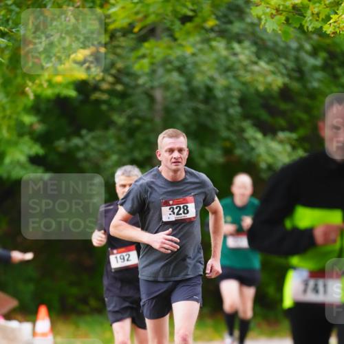 11.10.2026 - Bramfelder Halbmarathon 2026 LAZAROV Photography http://msf.ph/oto/10842233 11.10.2026 10:22:53 Laufen 192, 8, 328, 741 meine-sportfotos.de