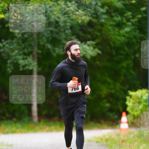 11.10.2026 - Bramfelder Halbmarathon 2026 LAZAROV Photography http://msf.ph/oto/10842290 11.10.2026 10:24:10 Laufen 766 meine-sportfotos.de