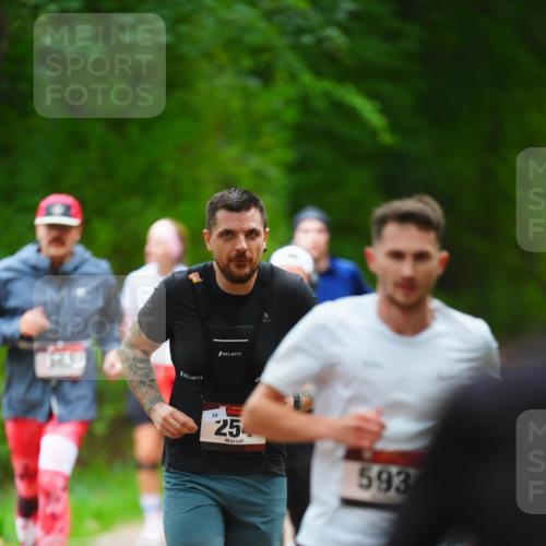 11.10.2026 - Bramfelder Halbmarathon 2026 LAZAROV Photography http://msf.ph/oto/10842502 11.10.2026 10:31:02 Laufen 303, 34, 254, 593 meine-sportfotos.de