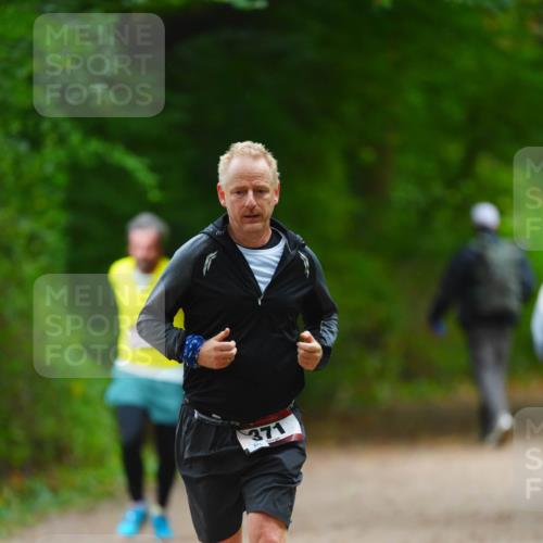 11.10.2026 - Bramfelder Halbmarathon 2026 LAZAROV Photography http://msf.ph/oto/10842850 11.10.2026 10:35:27 Laufen 371, 241 meine-sportfotos.de