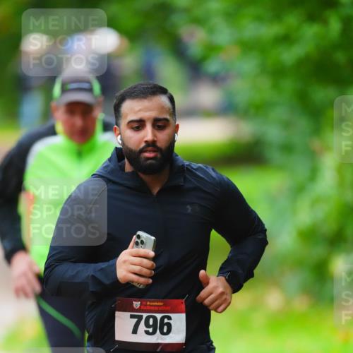11.10.2026 - Bramfelder Halbmarathon 2026 LAZAROV Photography http://msf.ph/oto/10843072 11.10.2026 10:39:00 Laufen 5, 796 meine-sportfotos.de