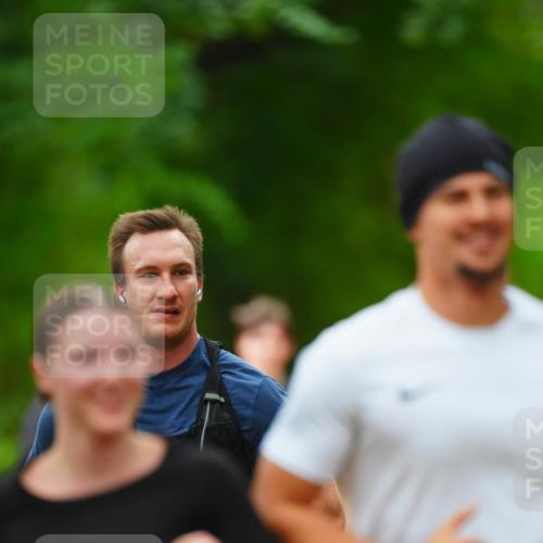 11.10.2026 - Bramfelder Halbmarathon 2026 LAZAROV Photography http://msf.ph/oto/10843137 11.10.2026 10:39:44 Laufen 783, 784 meine-sportfotos.de