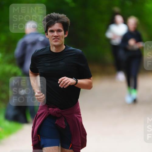 11.10.2026 - Bramfelder Halbmarathon 2026 LAZAROV Photography http://msf.ph/oto/10843141 11.10.2026 10:39:49 Laufen  meine-sportfotos.de