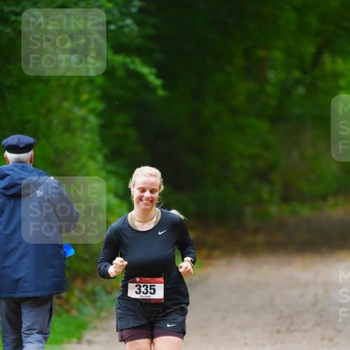 11.10.2026 - Bramfelder Halbmarathon 2026 LAZAROV Photography http://msf.ph/oto/10843337 11.10.2026 10:42:03 Laufen 335 meine-sportfotos.de