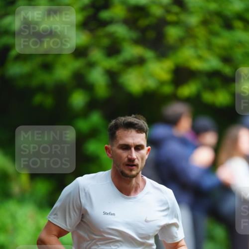 11.10.2026 - Bramfelder Halbmarathon 2026 LAZAROV Photography http://msf.ph/oto/10843687 11.10.2026 10:49:07 Laufen 593 meine-sportfotos.de