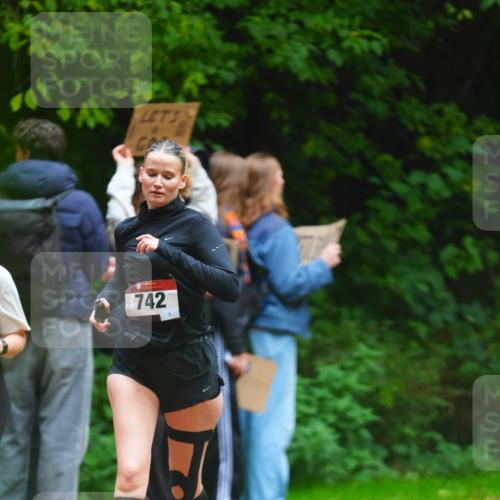 11.10.2026 - Bramfelder Halbmarathon 2026 LAZAROV Photography http://msf.ph/oto/10843727 11.10.2026 10:49:59 Laufen 742 meine-sportfotos.de