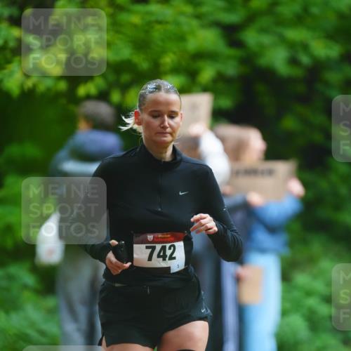 11.10.2026 - Bramfelder Halbmarathon 2026 LAZAROV Photography http://msf.ph/oto/10843735 11.10.2026 10:50:01 Laufen 742, 3 meine-sportfotos.de