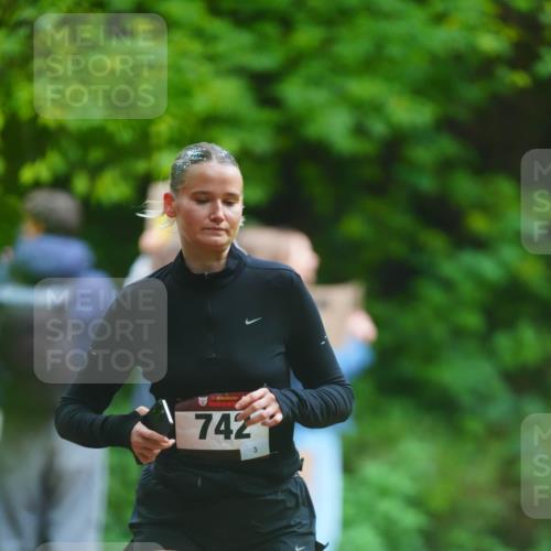 11.10.2026 - Bramfelder Halbmarathon 2026 LAZAROV Photography http://msf.ph/oto/10843736 11.10.2026 10:50:02 Laufen 742, 3 meine-sportfotos.de