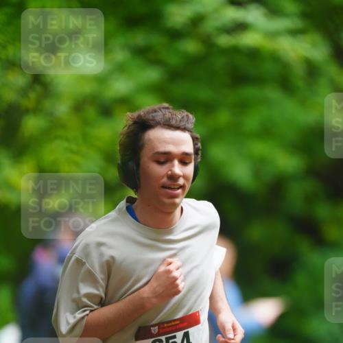 11.10.2026 - Bramfelder Halbmarathon 2026 LAZAROV Photography http://msf.ph/oto/10843750 11.10.2026 10:50:09 Laufen 31, 35, 654 meine-sportfotos.de