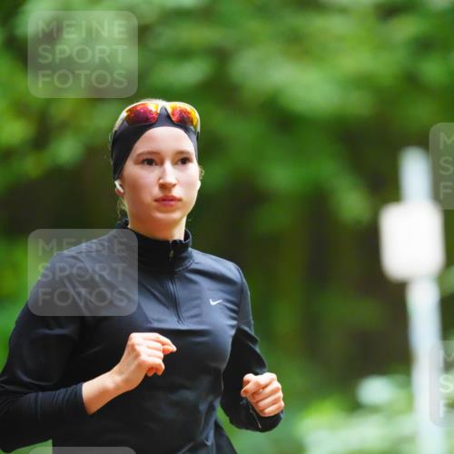 11.10.2026 - Bramfelder Halbmarathon 2026 LAZAROV Photography http://msf.ph/oto/10843775 11.10.2026 10:50:55 Laufen 572 meine-sportfotos.de