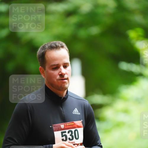 11.10.2026 - Bramfelder Halbmarathon 2026 LAZAROV Photography http://msf.ph/oto/10843787 11.10.2026 10:51:14 Laufen 35, 530 meine-sportfotos.de