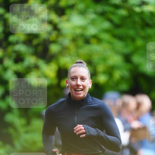 11.10.2026 - Bramfelder Halbmarathon 2026 LAZAROV Photography http://msf.ph/oto/10843905 11.10.2026 10:53:31 Laufen 526 meine-sportfotos.de