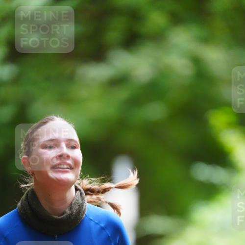 11.10.2026 - Bramfelder Halbmarathon 2026 LAZAROV Photography http://msf.ph/oto/10844136 11.10.2026 10:56:58 Laufen 443 meine-sportfotos.de