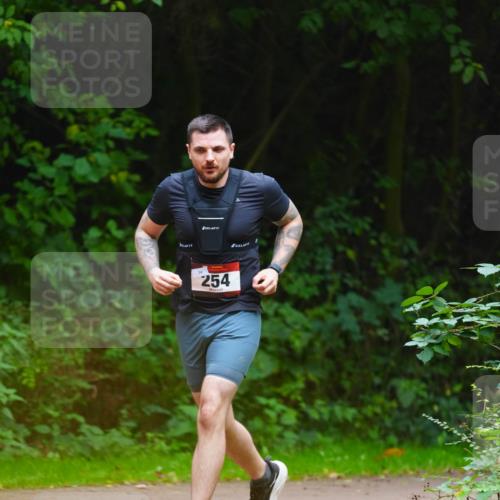 11.10.2026 - Bramfelder Halbmarathon 2026 LAZAROV Photography http://msf.ph/oto/10844420 11.10.2026 11:00:23 Laufen 254 meine-sportfotos.de