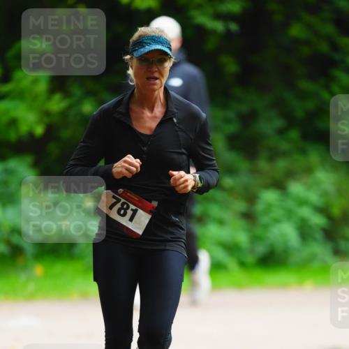 11.10.2026 - Bramfelder Halbmarathon 2026 LAZAROV Photography http://msf.ph/oto/10844831 11.10.2026 11:06:49 Laufen 781 meine-sportfotos.de