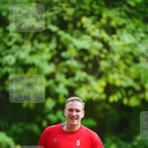 11.10.2026 - Bramfelder Halbmarathon 2026 LAZAROV Photography http://msf.ph/oto/10844903 11.10.2026 11:07:38 Laufen 5, 35, 409, 22 meine-sportfotos.de