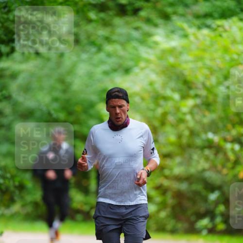 11.10.2026 - Bramfelder Halbmarathon 2026 LAZAROV Photography http://msf.ph/oto/10844984 11.10.2026 11:09:39 Laufen  meine-sportfotos.de