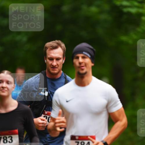 11.10.2026 - Bramfelder Halbmarathon 2026 LAZAROV Photography http://msf.ph/oto/10845012 11.10.2026 11:10:53 Laufen 783, 20, 784 meine-sportfotos.de