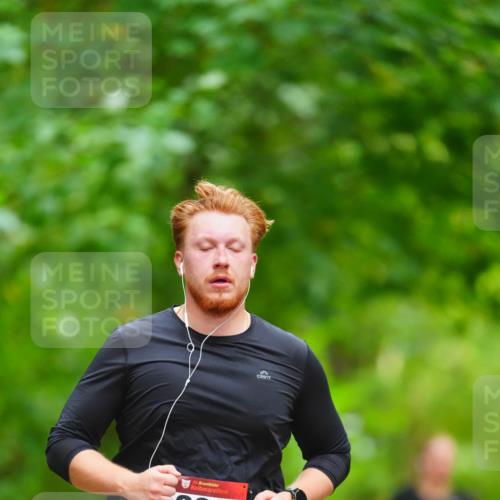 11.10.2026 - Bramfelder Halbmarathon 2026 LAZAROV Photography http://msf.ph/oto/10845100 11.10.2026 11:12:30 Laufen 35, 208 meine-sportfotos.de