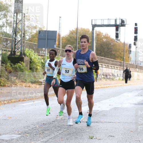 25.10.2026 - hella hamburg halbmarathon Jannik Wohlers http://msf.ph/oto/10847936 25.10.2026 10:11:13 Lombardsbrücke 55, 52, 37 meine-sportfotos.de