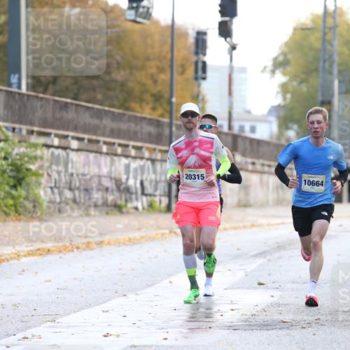 25.10.2026 - hella hamburg halbmarathon Jannik Wohlers http://msf.ph/oto/10847975 25.10.2026 10:13:08 Lombardsbrücke  meine-sportfotos.de