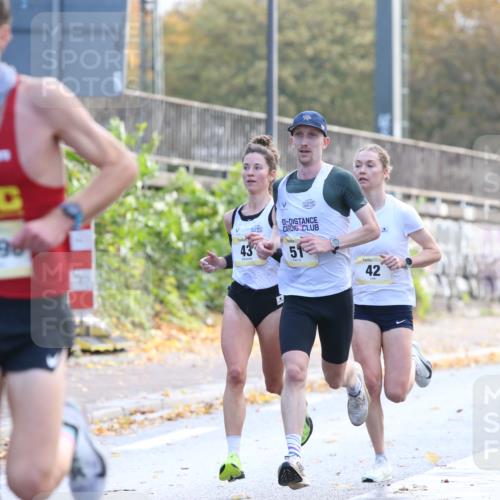 25.10.2026 - hella hamburg halbmarathon Jannik Wohlers http://msf.ph/oto/10848031 25.10.2026 10:14:01 Lombardsbrücke 30513, 11496, 43, 51, 42 meine-sportfotos.de
