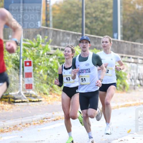 25.10.2026 - hella hamburg halbmarathon Jannik Wohlers http://msf.ph/oto/10848033 25.10.2026 10:14:01 Lombardsbrücke 11496, 30513, 43, 51, 42 meine-sportfotos.de
