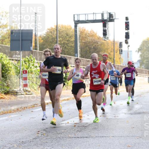25.10.2026 - hella hamburg halbmarathon Jannik Wohlers http://msf.ph/oto/10848111 25.10.2026 10:14:32 Lombardsbrücke 35561, 34396, 33716, 40, 30965 meine-sportfotos.de